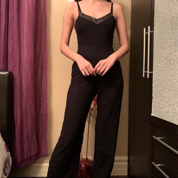 Beautiful GUESS Black Studded Jumpsuit - Picture 2 of 4
